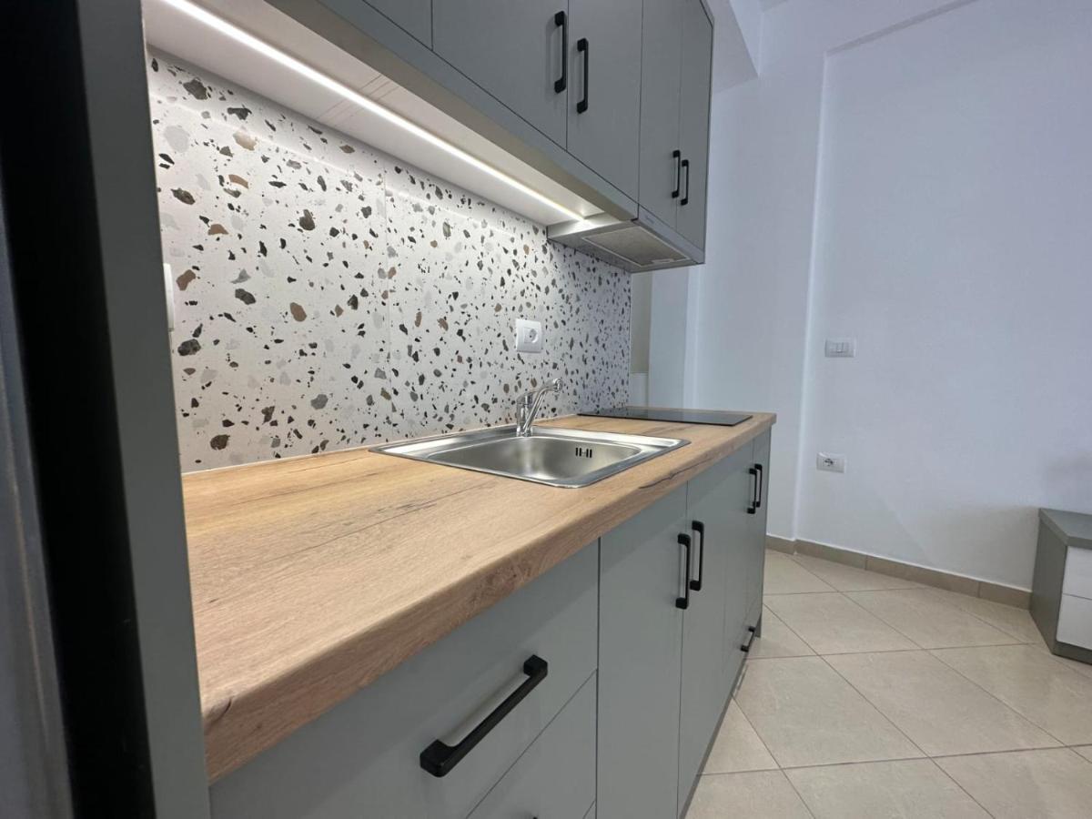 Aila Apartment Саранда Экстерьер фото