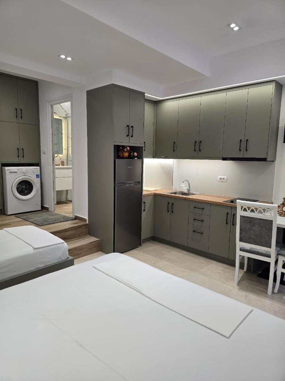 Aila Apartment Саранда Экстерьер фото